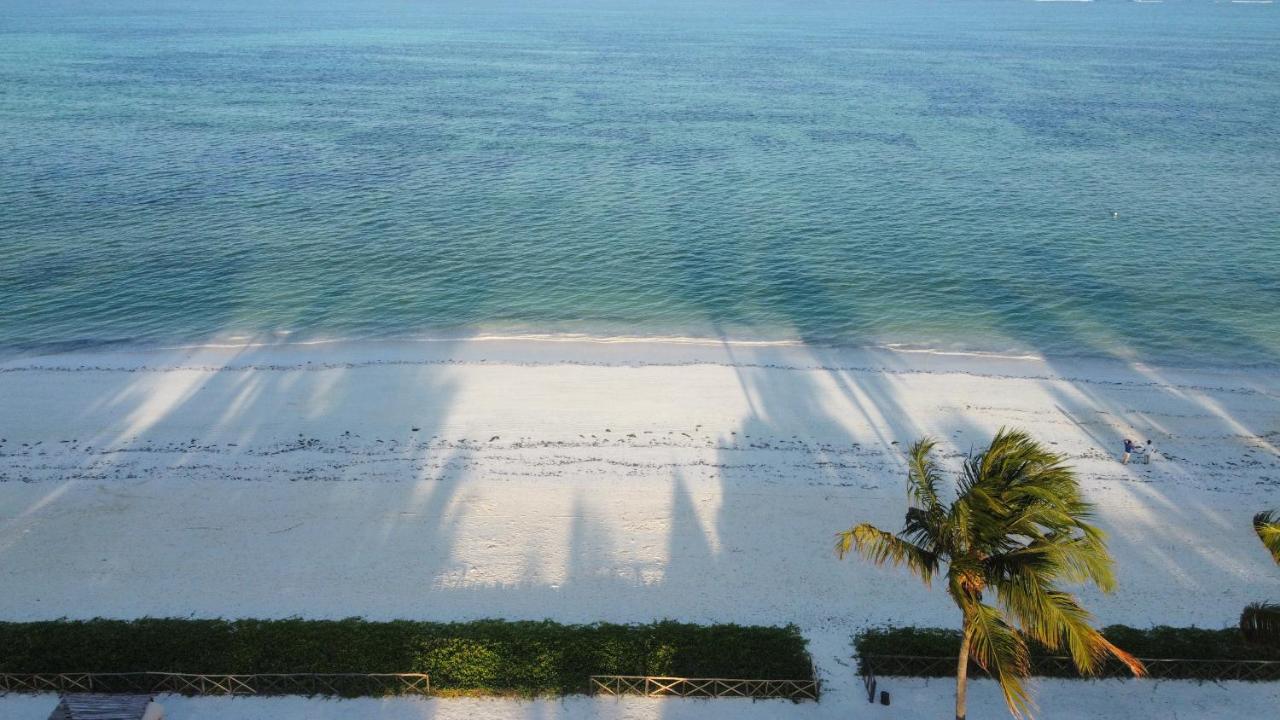 Vrclub Paje Palms Beach Resort Buitenkant foto