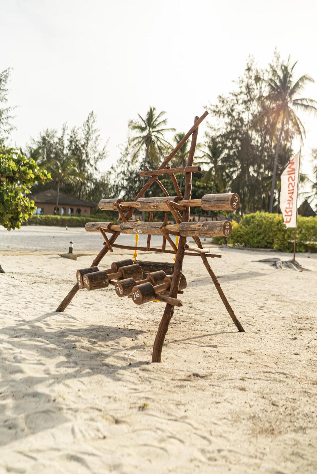 Vrclub Paje Palms Beach Resort Buitenkant foto