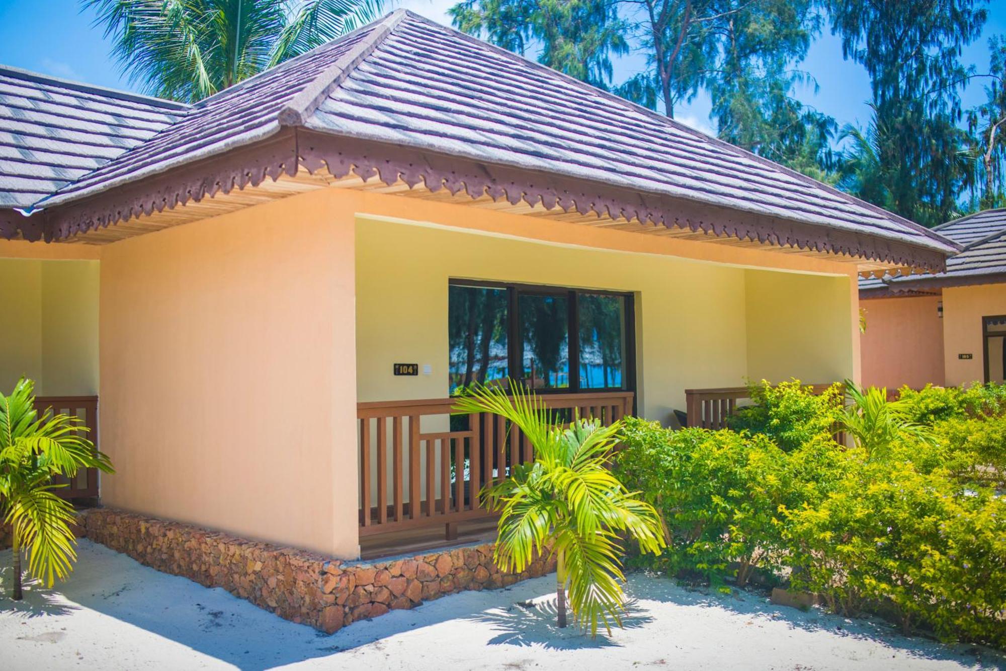 Vrclub Paje Palms Beach Resort Buitenkant foto